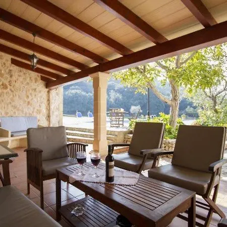 Villa Sleeps 7 With Pool Air Con And Wifi Pollenca