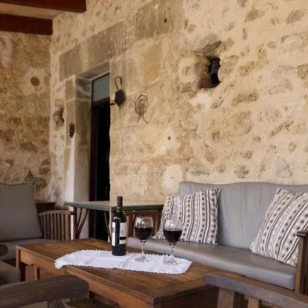 Sleeps 7 With Pool Air Con And Wifi Villa *